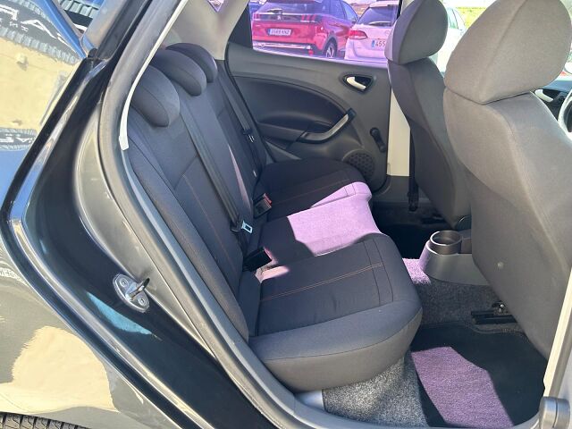 SEAT IBIZA STYLANCE 1.2 TDI SPANISH LHD IN SPAIN 96000 MILES SUPERB 2010